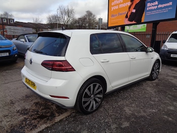 Used Volkswagen Golf 2020 for sale - 77618410: Photo
