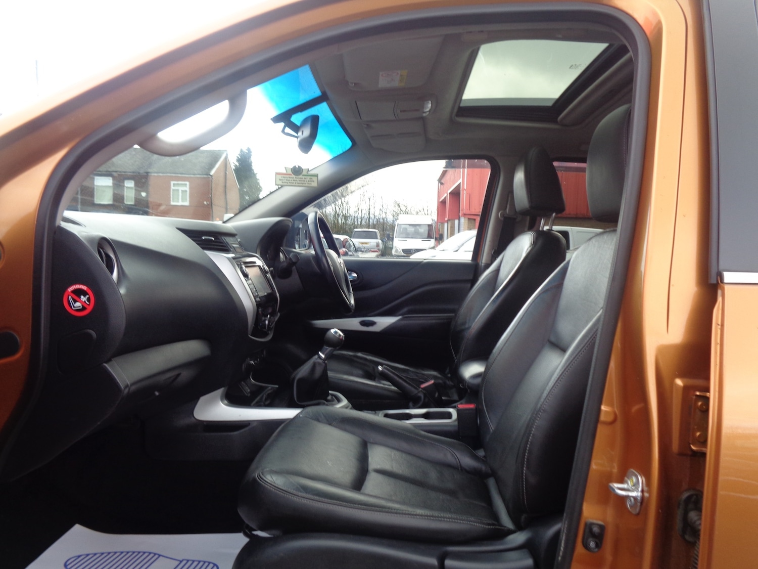 Used Nissan Navara 2016 for sale - 77234258: Photo 13