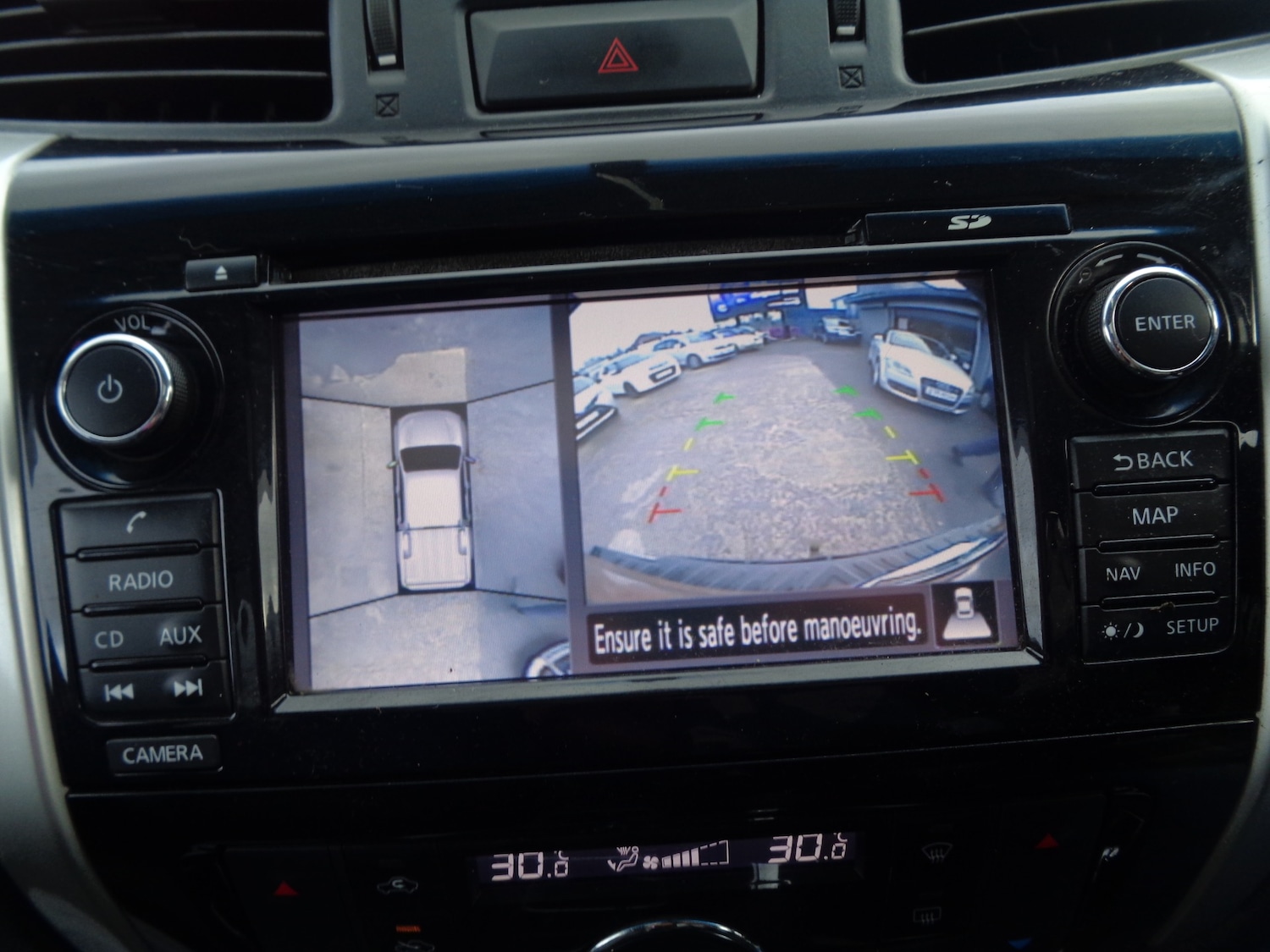 Used Nissan Navara 2016 for sale - 77234258: Photo 18