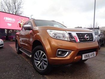 Used Nissan Navara 2016 for sale - 77234258: Photo