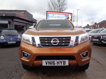 Used Nissan Navara 2016 for sale - 77234258: Photo