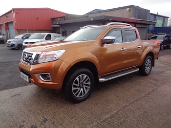 Used Nissan Navara 2016 for sale - 77234258: Photo