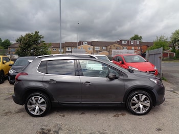 Used Peugeot 2008 2017 for sale - 78654471: Photo