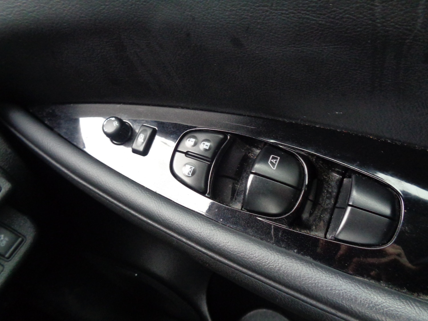 Used Nissan Leaf 2016 for sale - 76577540: Photo 18