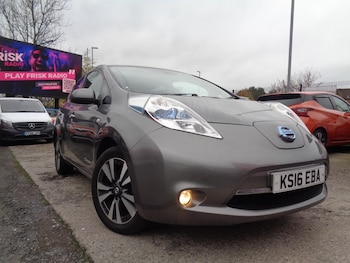 Nissan - Leaf