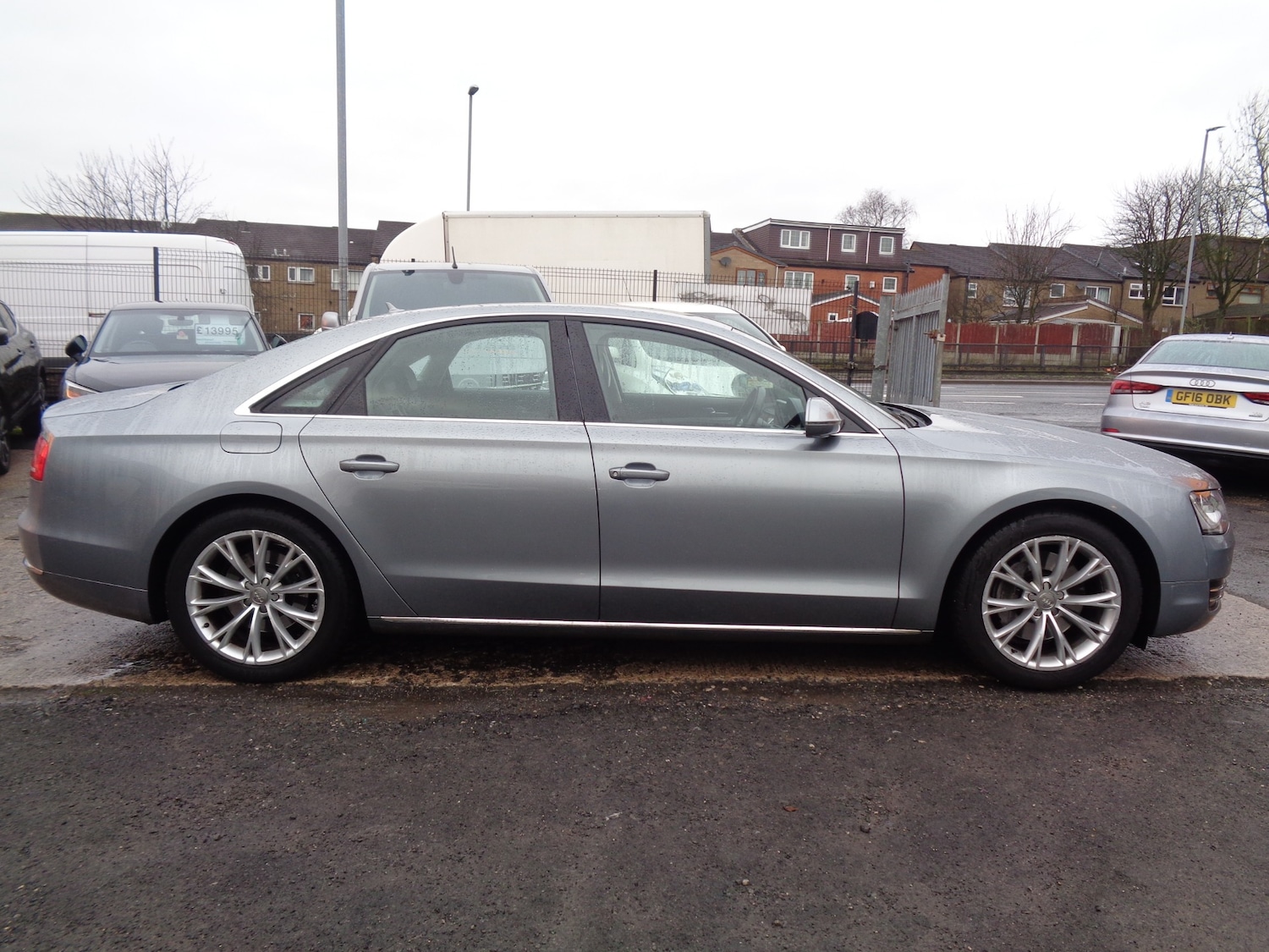 Used Audi A8 2012 for sale - 77137032: Photo 3