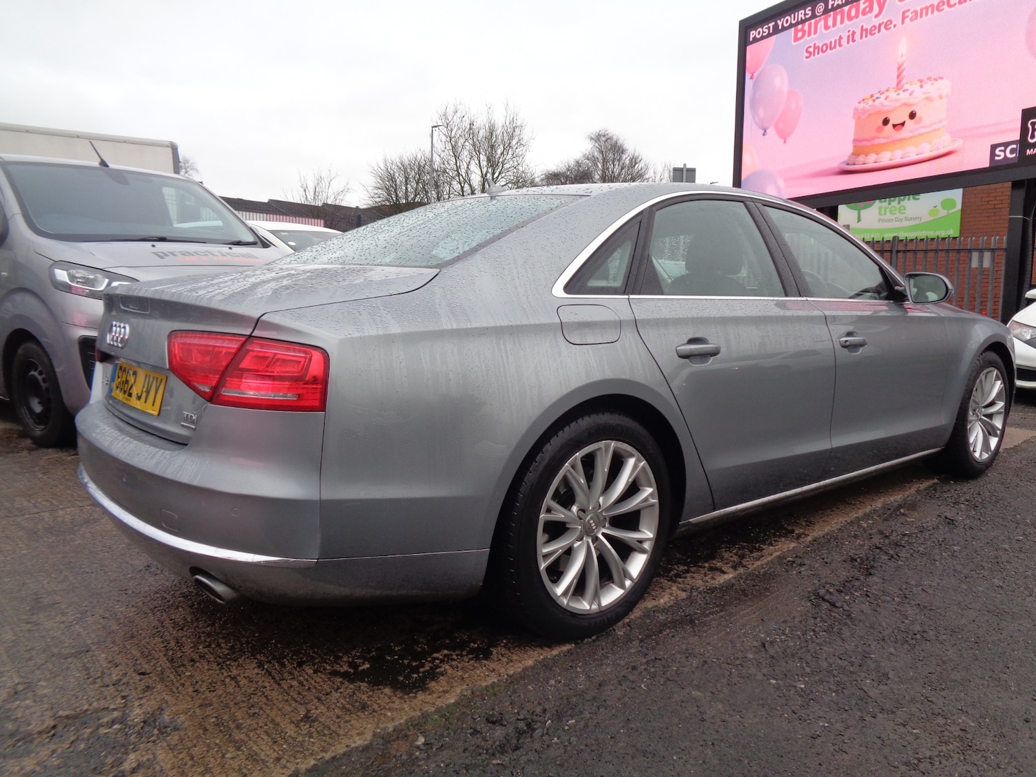 Used Audi A8 2012 for sale - 77137032: Photo 6