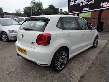 Used Volkswagen Polo 2015 for sale - 78973484: Photo