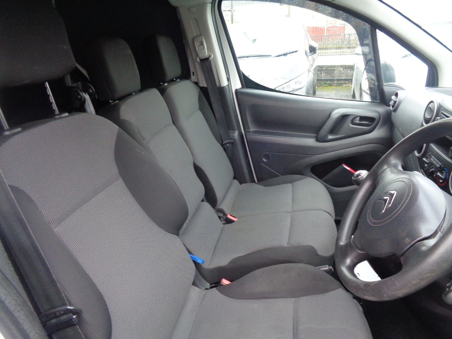 Used Citroen Berlingo 2017 for sale - 77603646: Photo 10