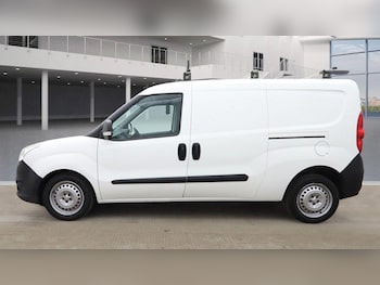 Used Vauxhall Combo 2016 for sale - 75432006: Photo