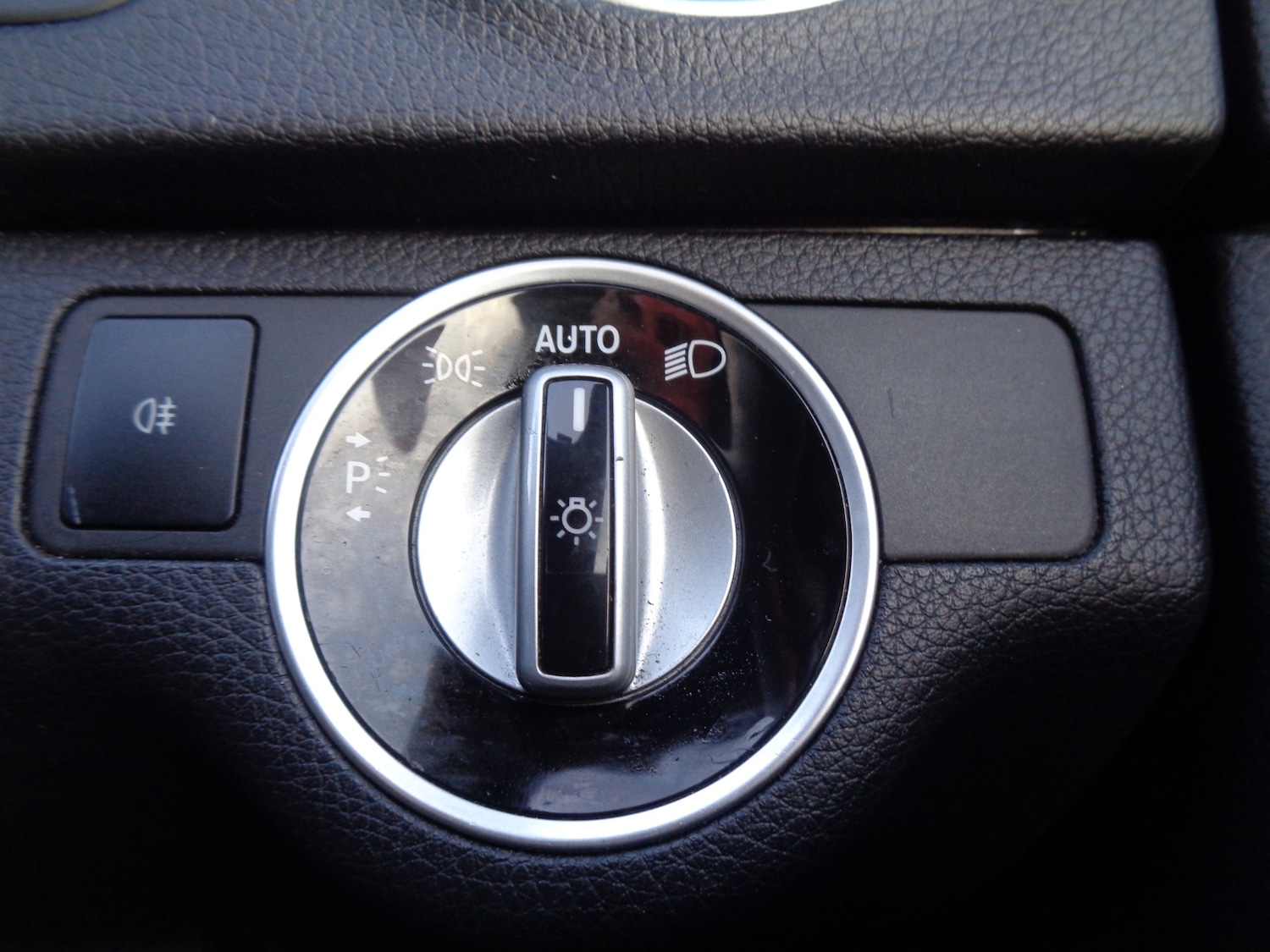 Used Mercedes-Benz C Class 2012 for sale - 77012310: Photo 17