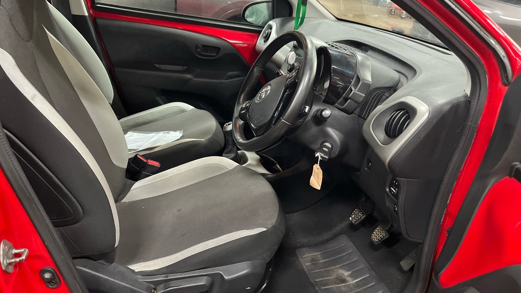 Used Toyota AYGO 2015 for sale - 78000423: Photo 7