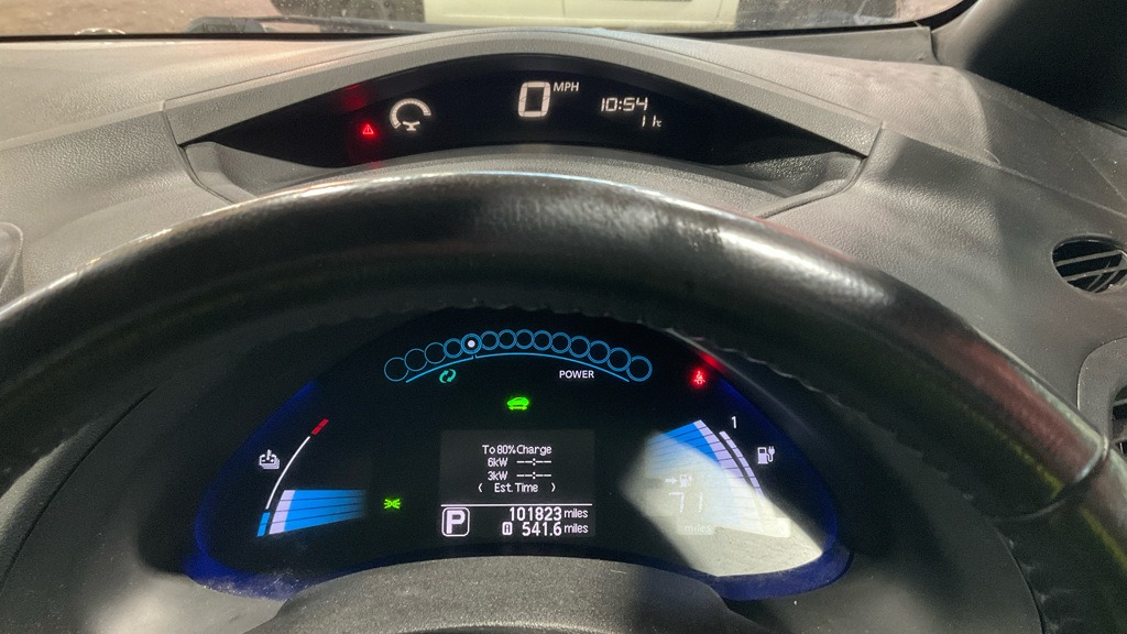 Used Nissan Leaf 2015 for sale - 76968391: Photo 5