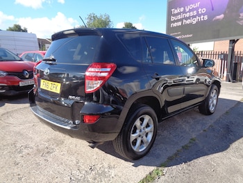 Used Toyota RAV4 2011 for sale - 79369076: Photo