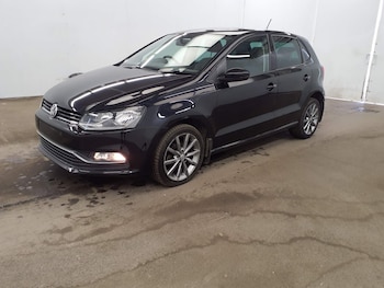 Used Volkswagen Polo 2014 for sale - 78691759: Photo