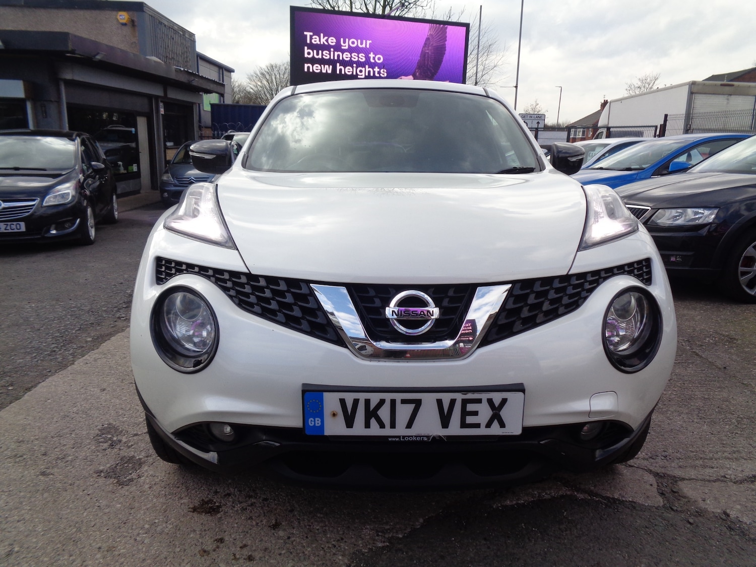 Used Nissan Juke 2017 for sale - 77762423: Photo 3