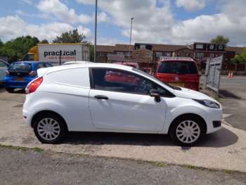 Used Ford Fiesta Van 2015 for sale - 74920686: Photo