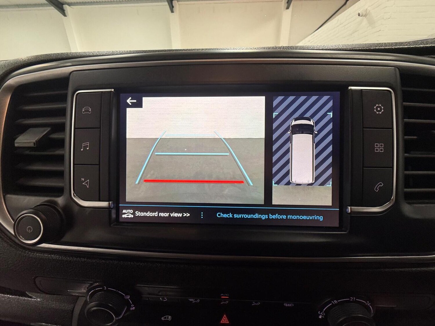 Used Peugeot Expert 2023 for sale - 78102327: Photo 58