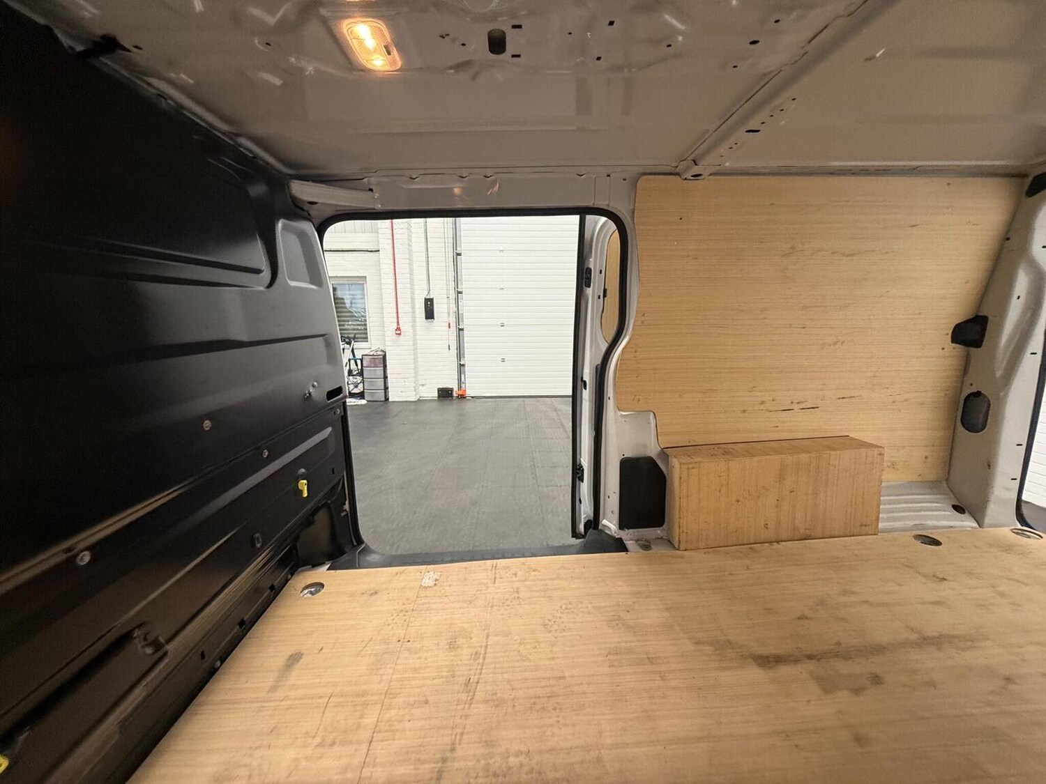 Used Peugeot Expert 2023 for sale - 78102327: Photo 84