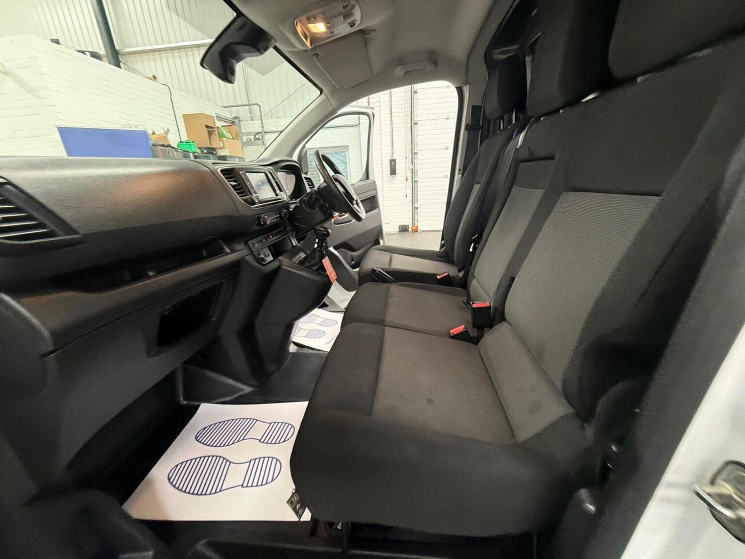 Used Peugeot Expert 2023 for sale - 78102327: Photo 90