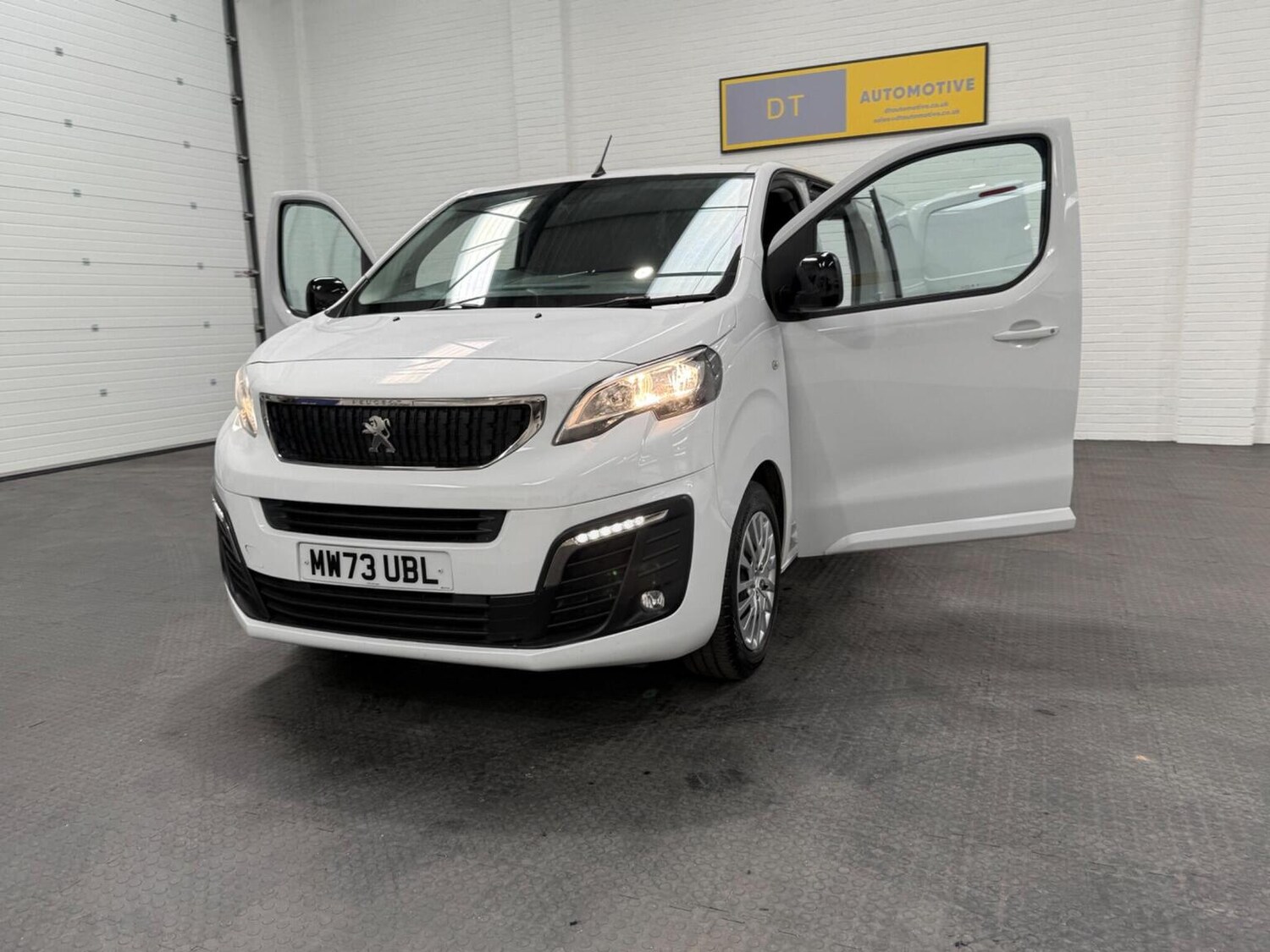 Used Peugeot Expert 2023 for sale - 78102327: Photo 99