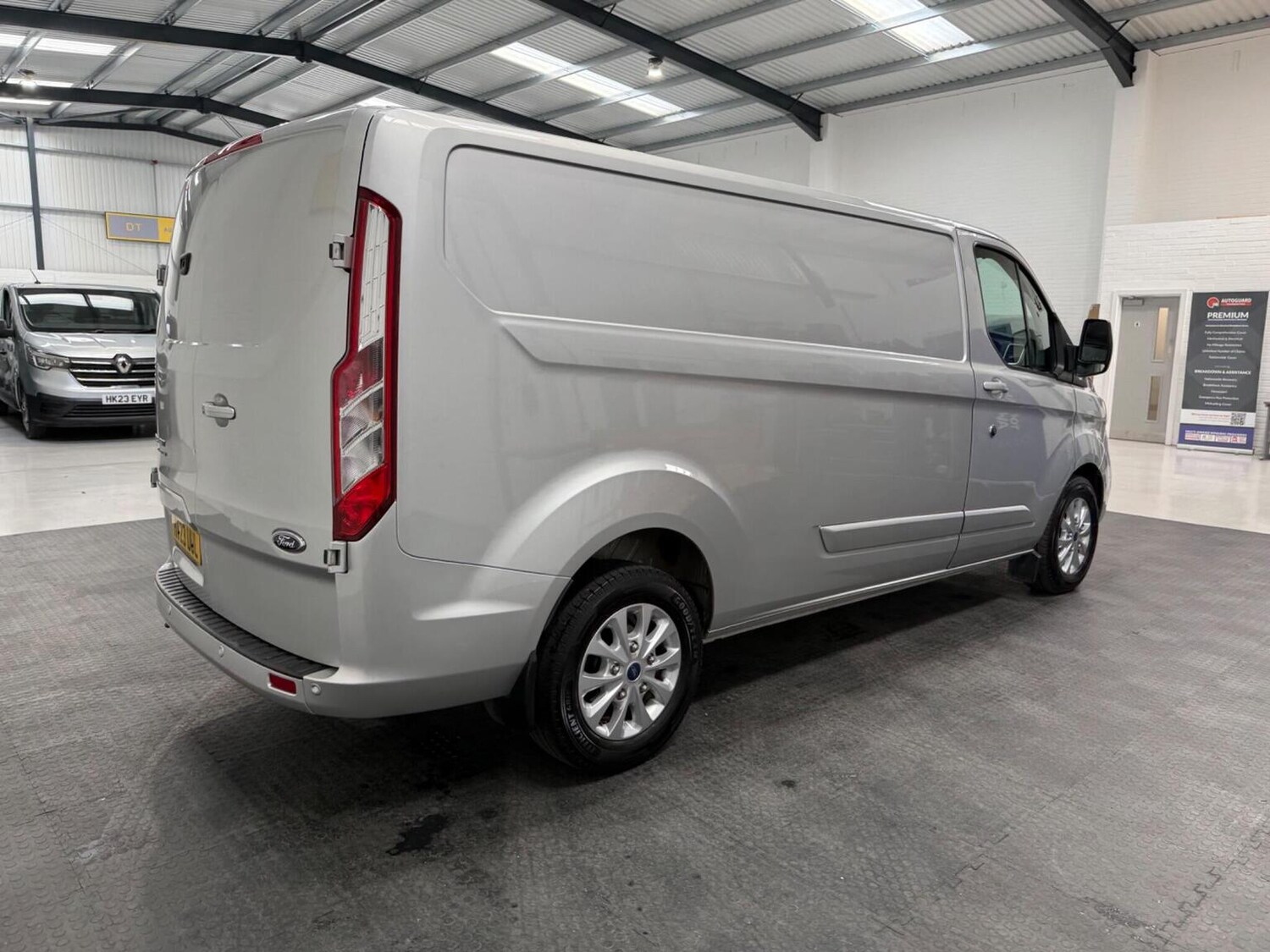 Used Ford Transit Custom 2023 for sale - 78102331: Photo 11