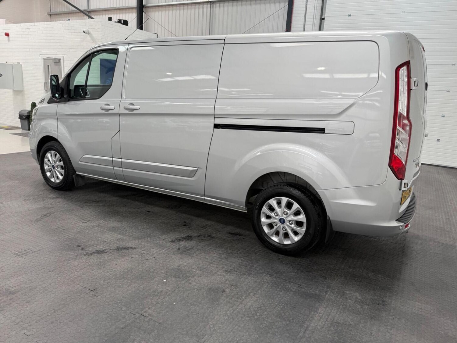 Used Ford Transit Custom 2023 for sale - 78102331: Photo 19