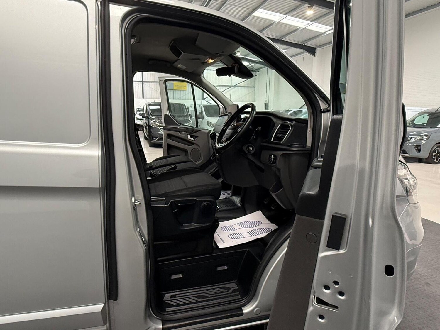 Used Ford Transit Custom 2023 for sale - 78102331: Photo 45