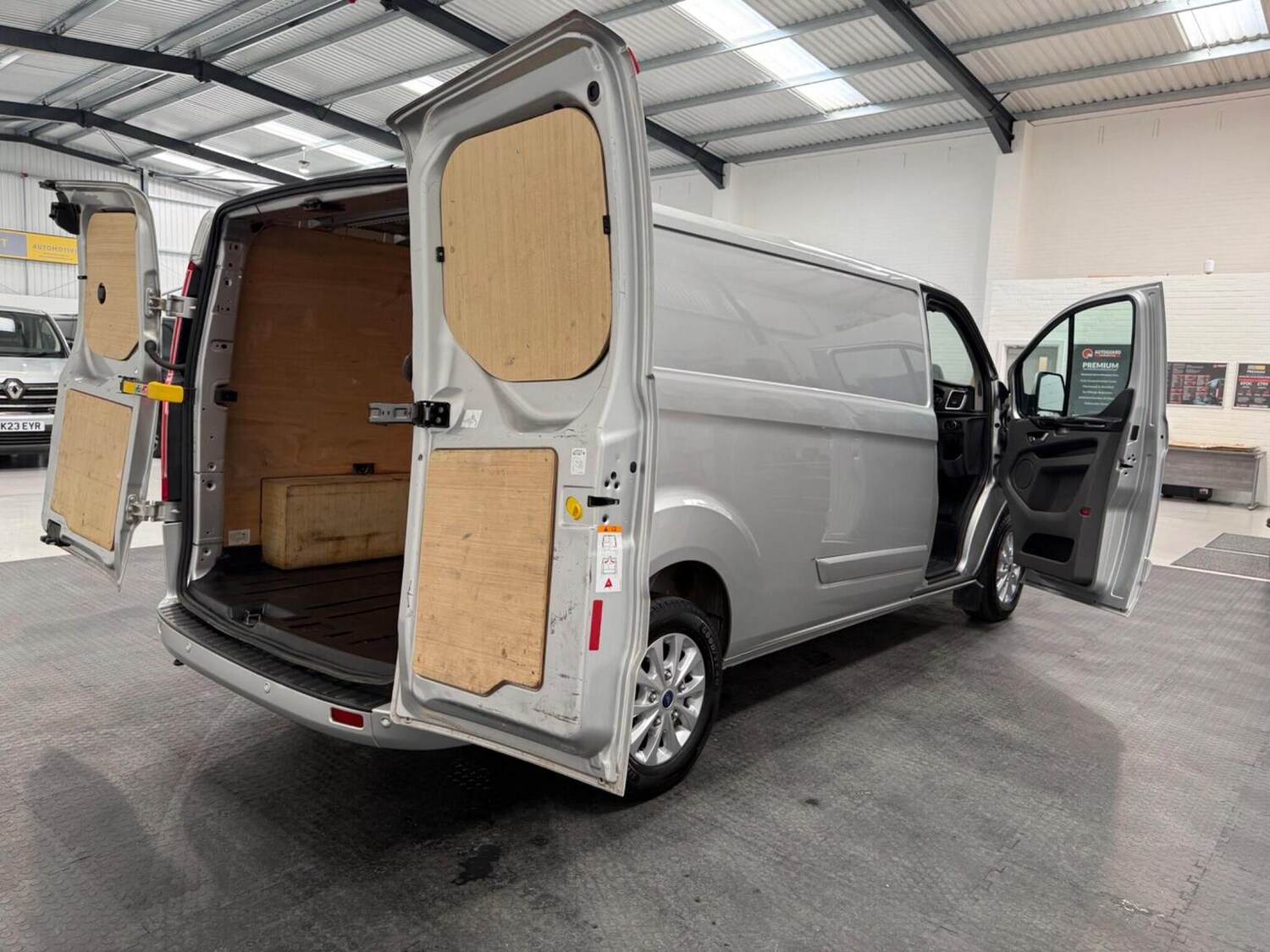 Used Ford Transit Custom 2023 for sale - 78102331: Photo 64