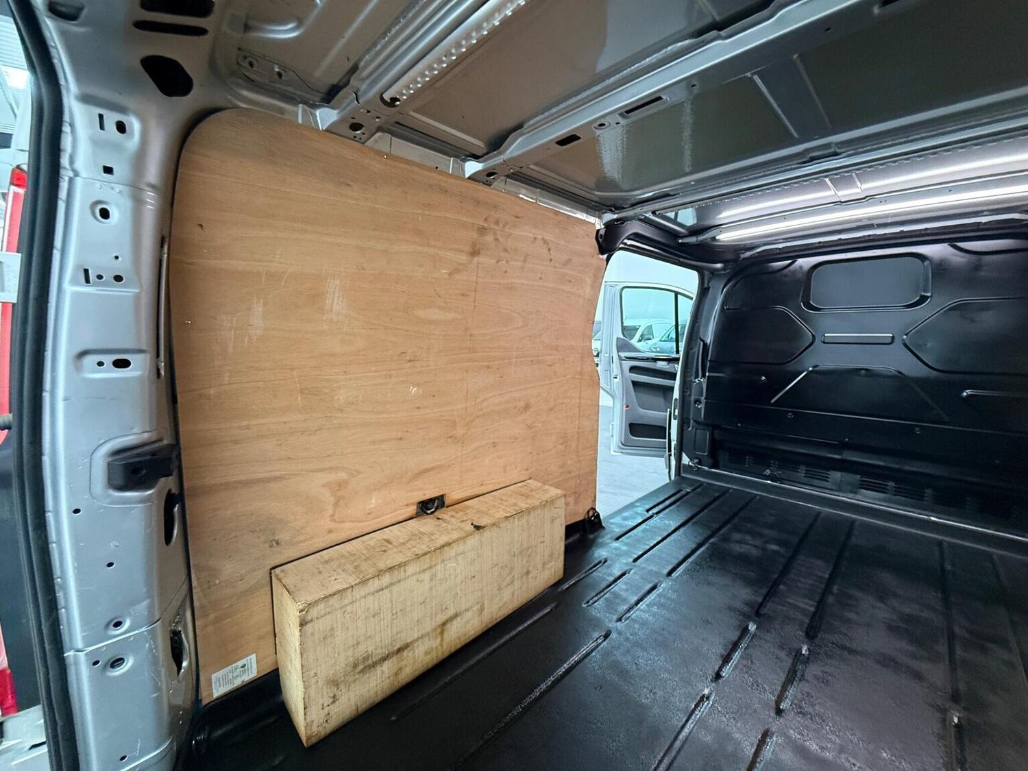 Used Ford Transit Custom 2023 for sale - 78102331: Photo 70