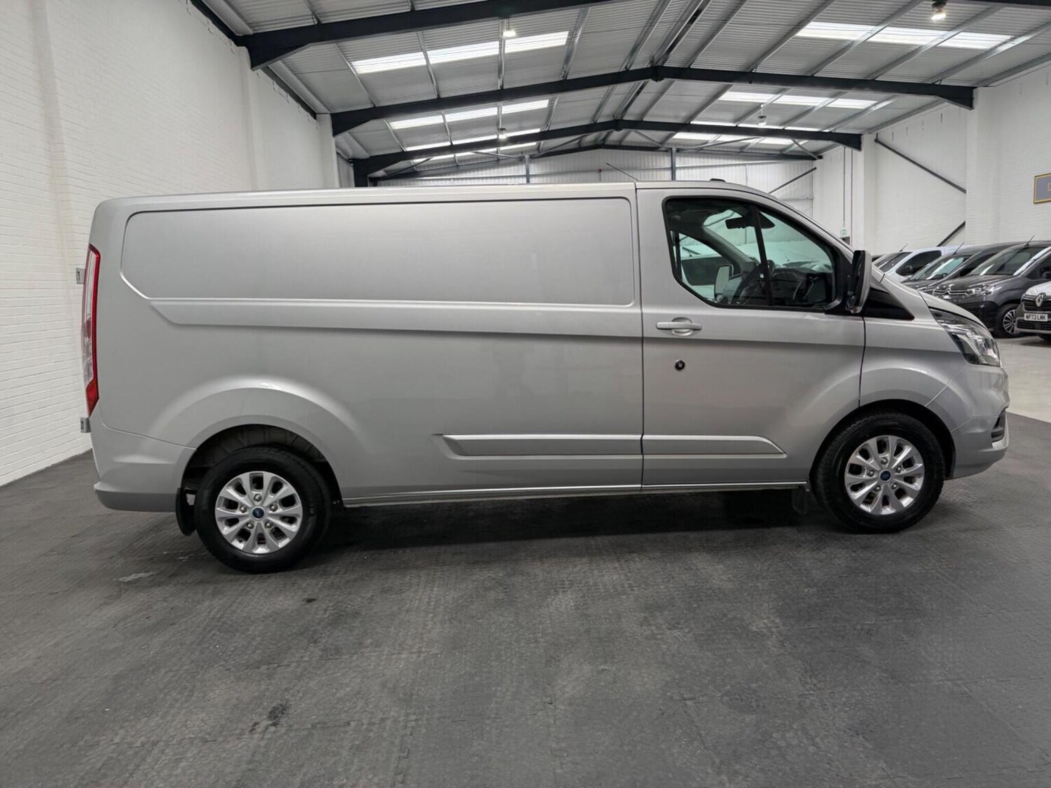 Used Ford Transit Custom 2023 for sale - 78102331: Photo 8