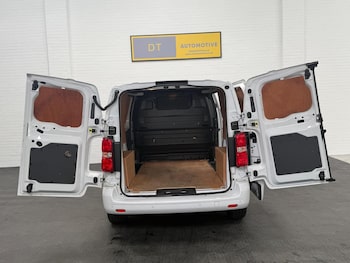 Used Vauxhall Vivaro 2023 for sale - 78345831: Photo