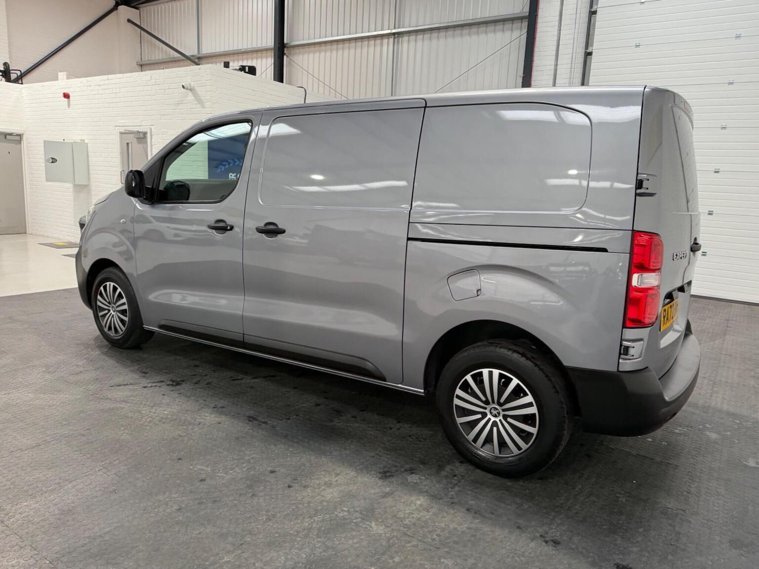 Used Peugeot Expert 2023 for sale - 78102342: Photo 23