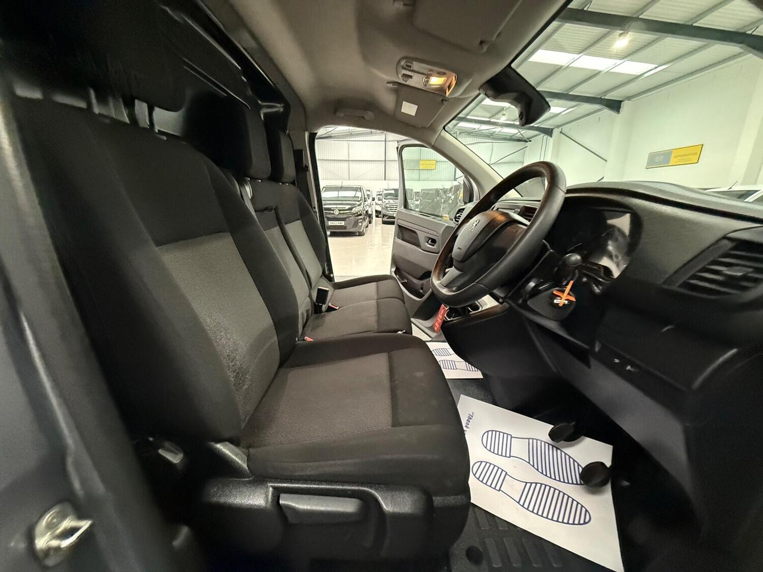 Used Peugeot Expert 2023 for sale - 78102342: Photo 40