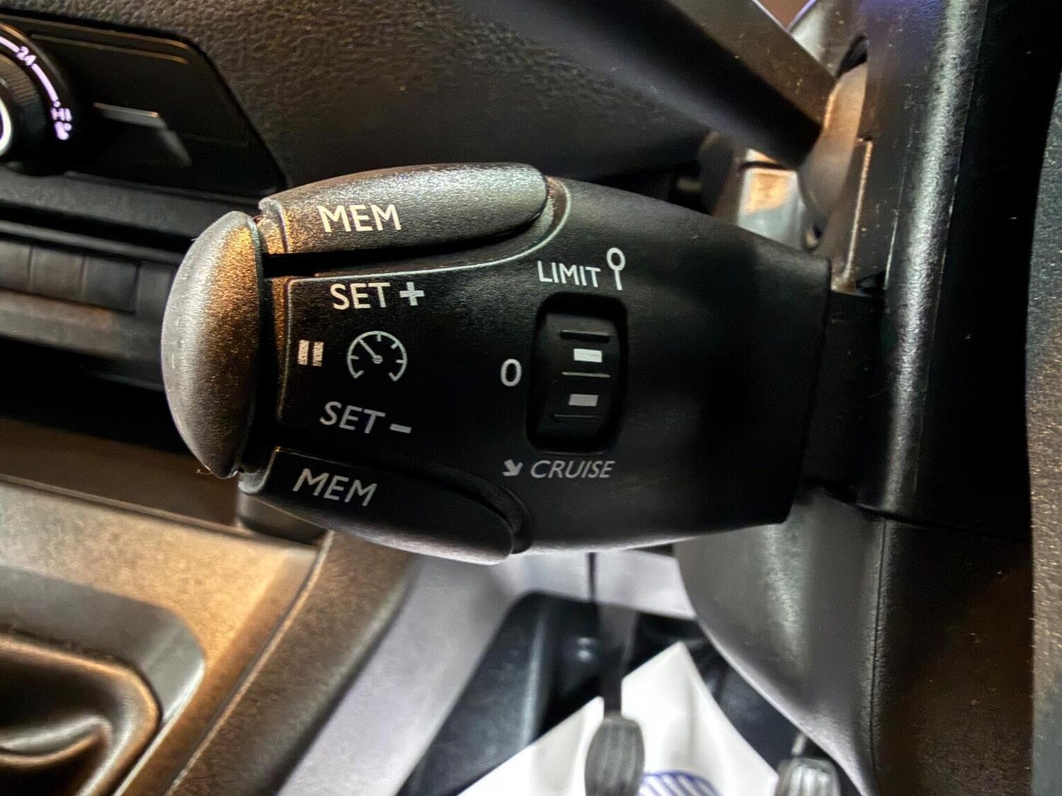 Used Peugeot Expert 2023 for sale - 78102342: Photo 49