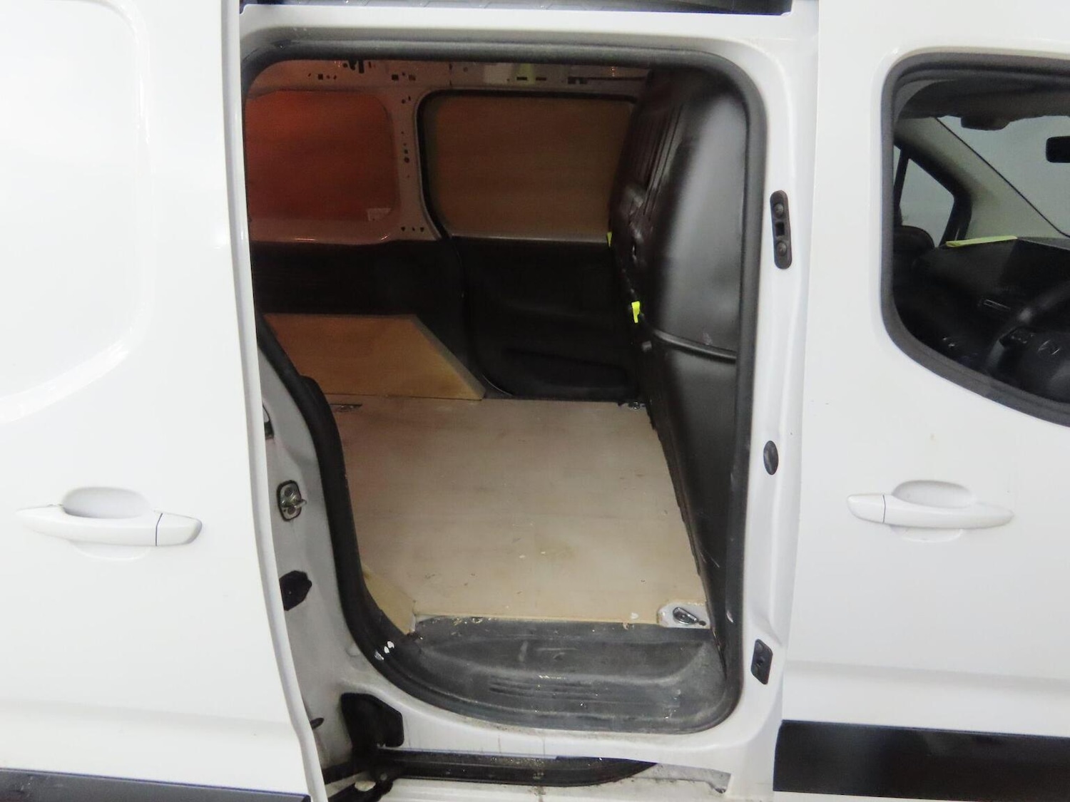 Used Citroen Berlingo 2024 for sale - 78102314: Photo 6