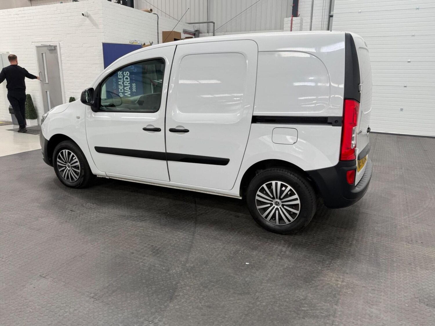 Used Mercedes-Benz Citan 2020 for sale - 78102345: Photo 16