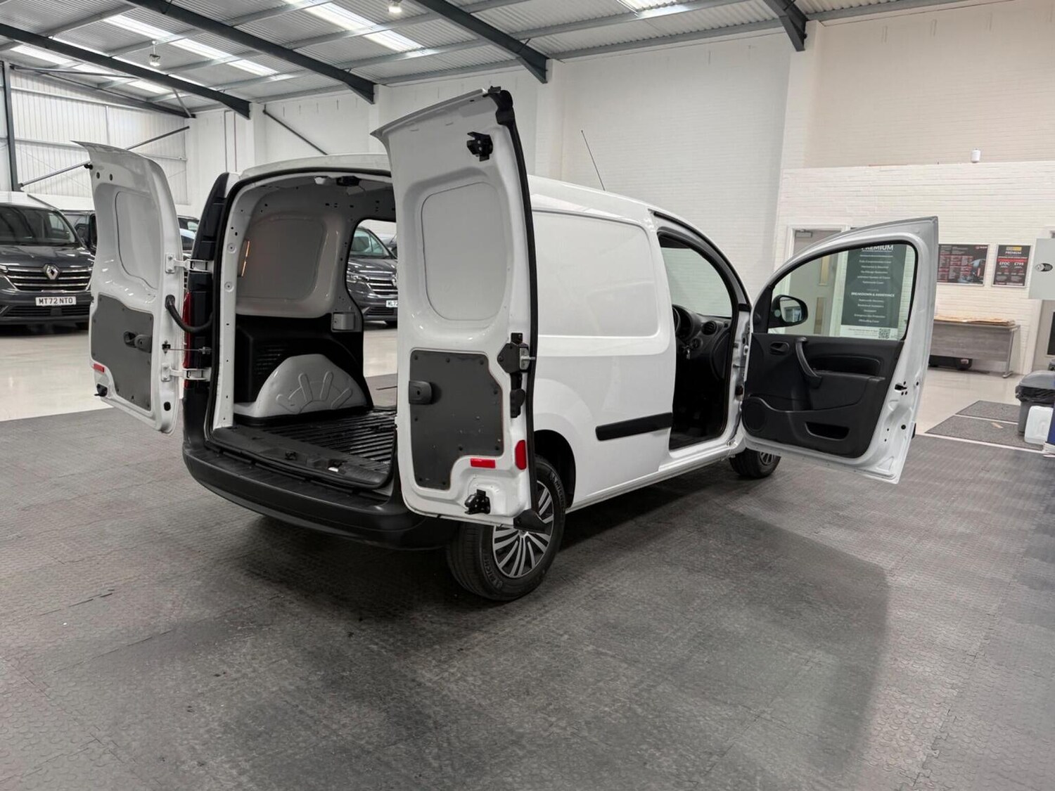 Used Mercedes-Benz Citan 2020 for sale - 78102345: Photo 54