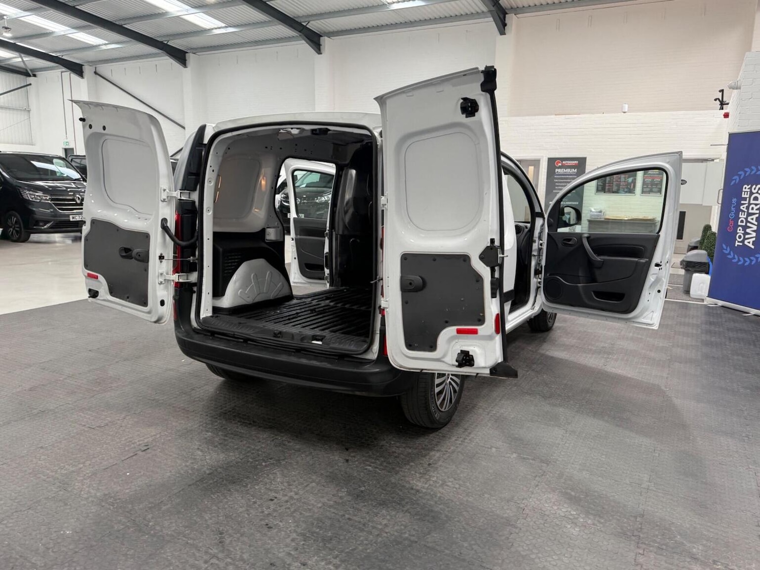 Used Mercedes-Benz Citan 2020 for sale - 78102345: Photo 55