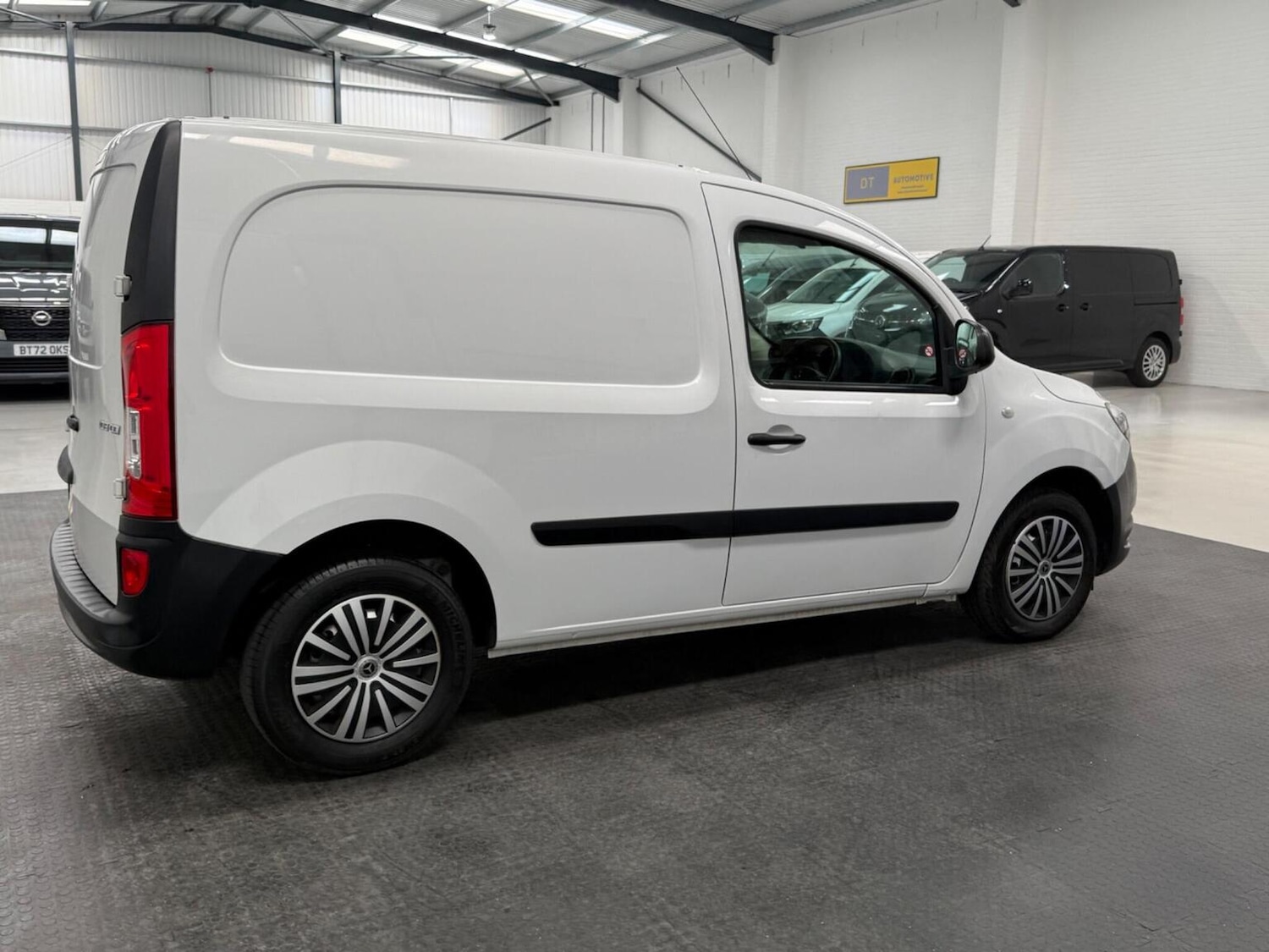 Used Mercedes-Benz Citan 2020 for sale - 78102345: Photo 9