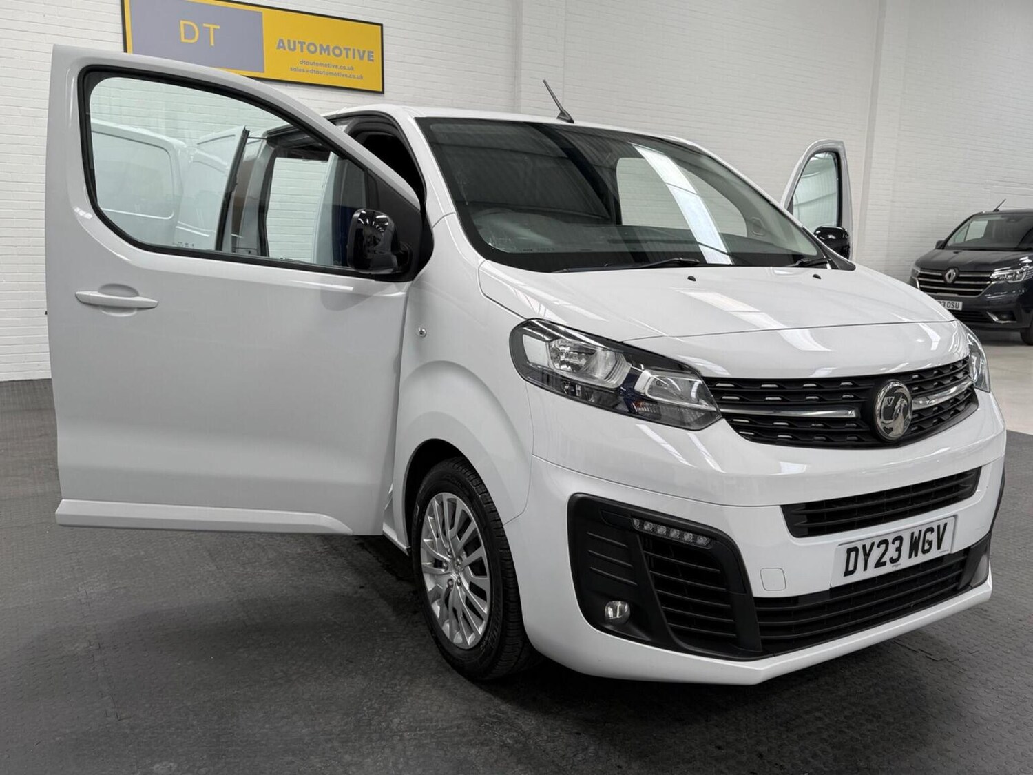 Used Vauxhall Vivaro 2023 for sale - 78102319: Photo 40