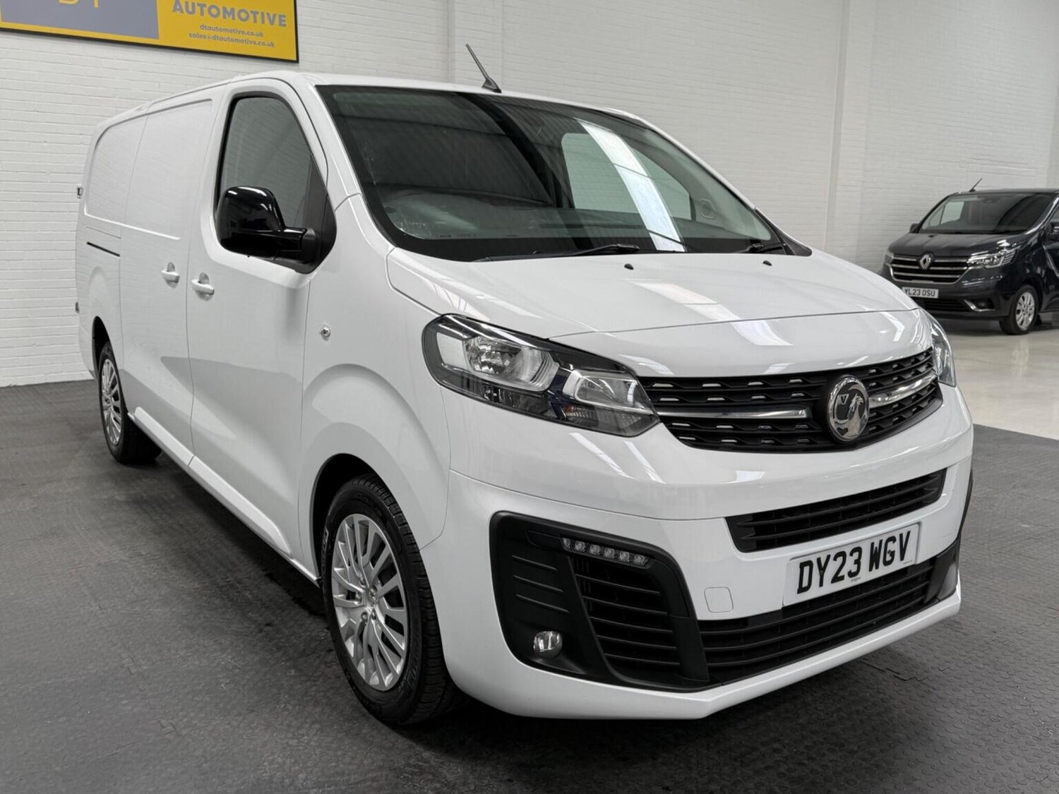 Used Vauxhall Vivaro 2023 for sale - 78102319: Photo 5