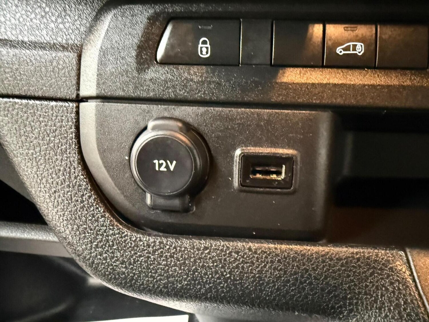 Used Vauxhall Vivaro 2023 for sale - 78102319: Photo 55