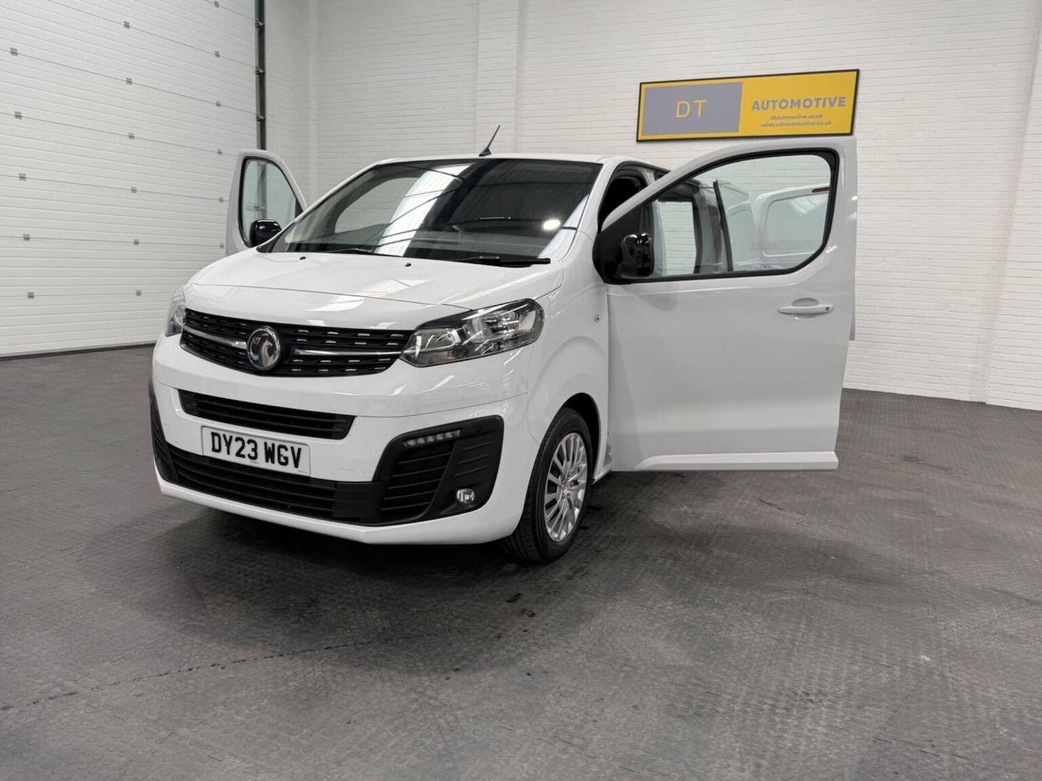 Used Vauxhall Vivaro 2023 for sale - 78102319: Photo 90