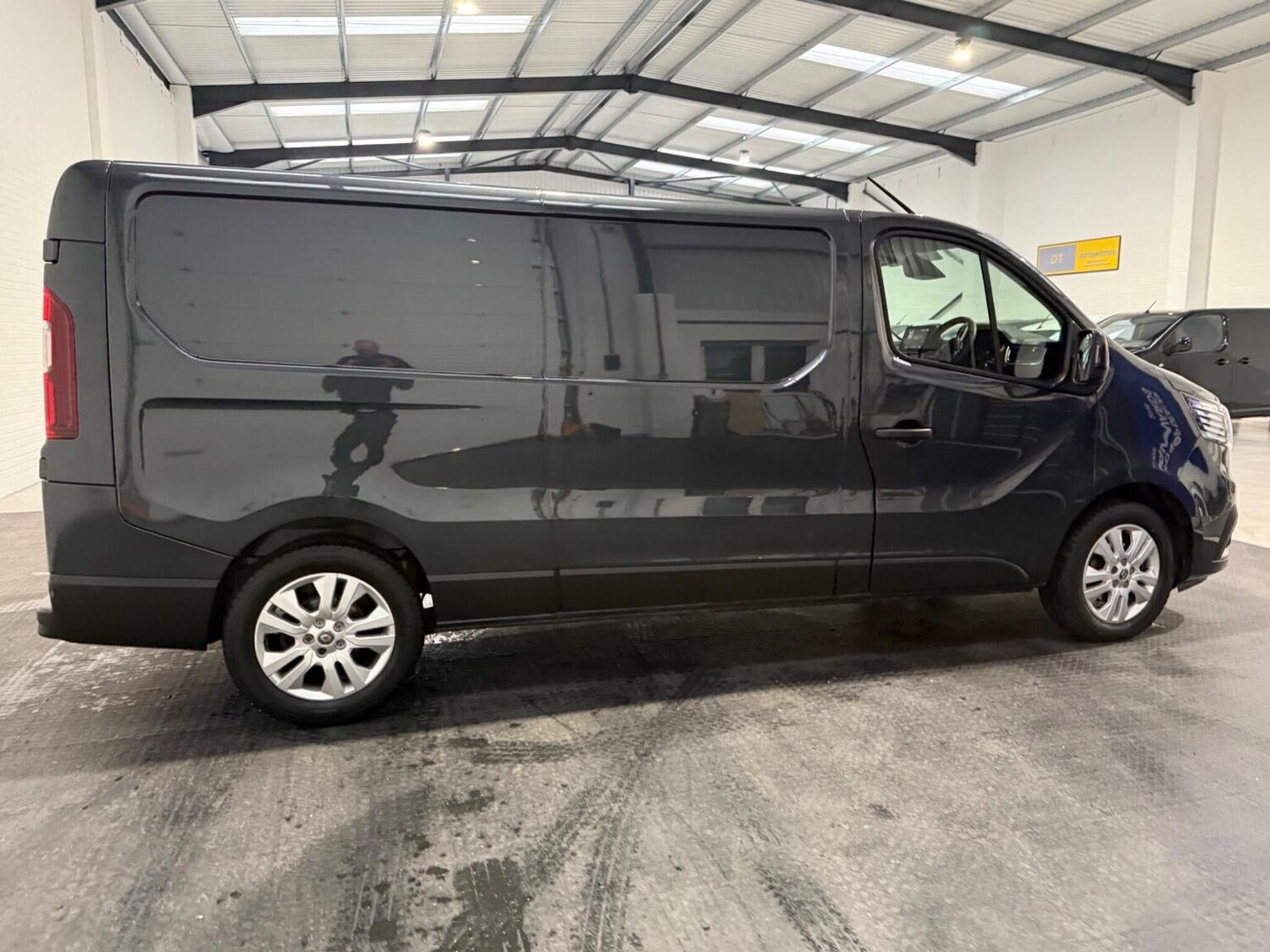 Used Renault Trafic 2023 for sale - 78102321: Photo 10