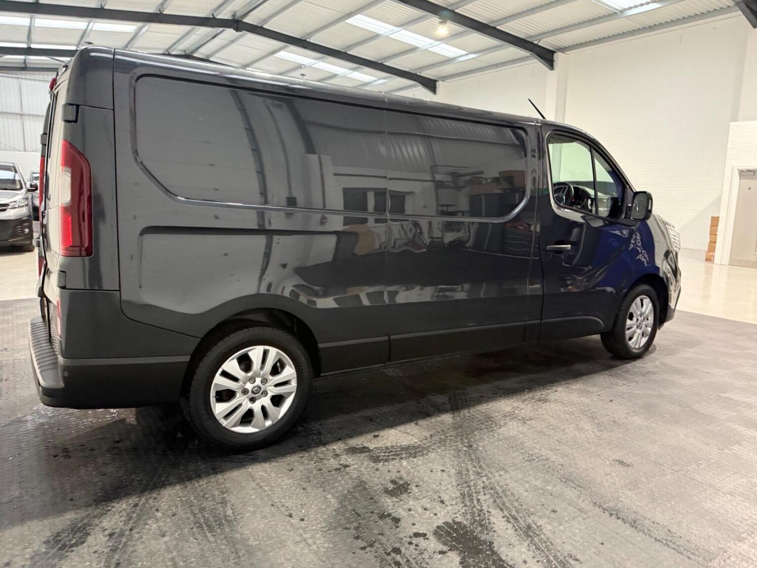 Used Renault Trafic 2023 for sale - 78102321: Photo 11