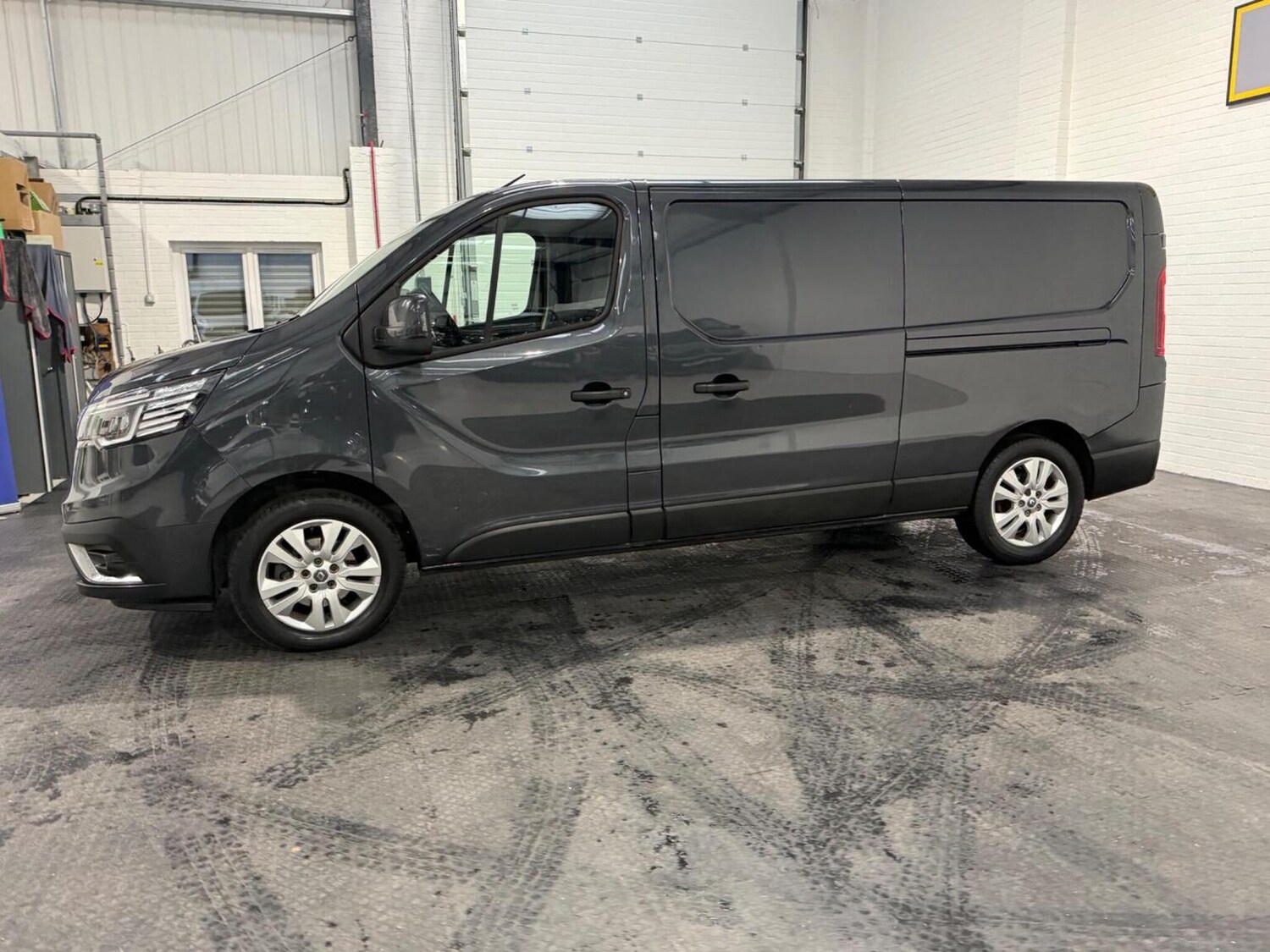 Used Renault Trafic 2023 for sale - 78102321: Photo 24