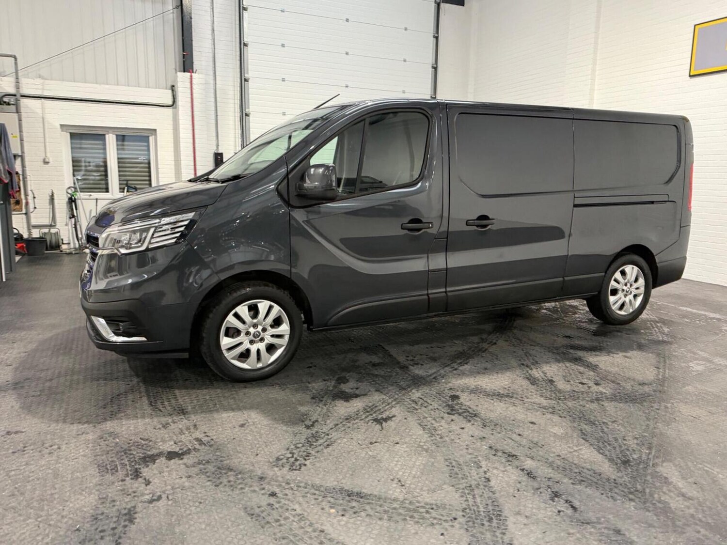 Used Renault Trafic 2023 for sale - 78102321: Photo 26