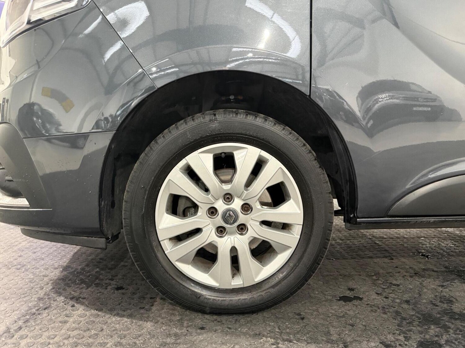 Used Renault Trafic 2023 for sale - 78102321: Photo 33