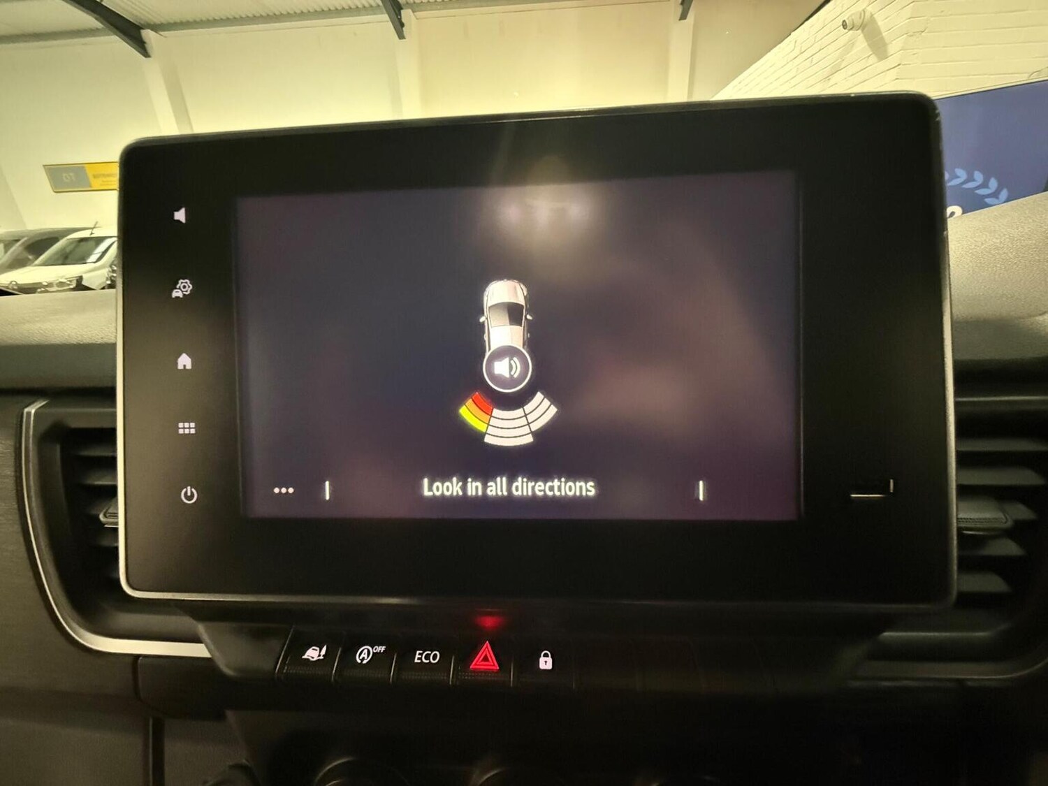 Used Renault Trafic 2023 for sale - 78102321: Photo 64